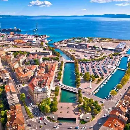 Apartman Vita Апартаменты *