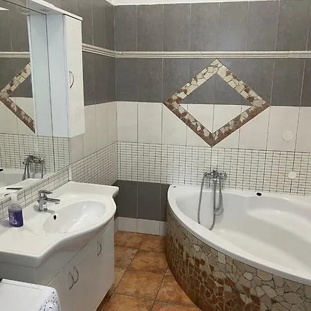 Апартаменты Apartman Vita